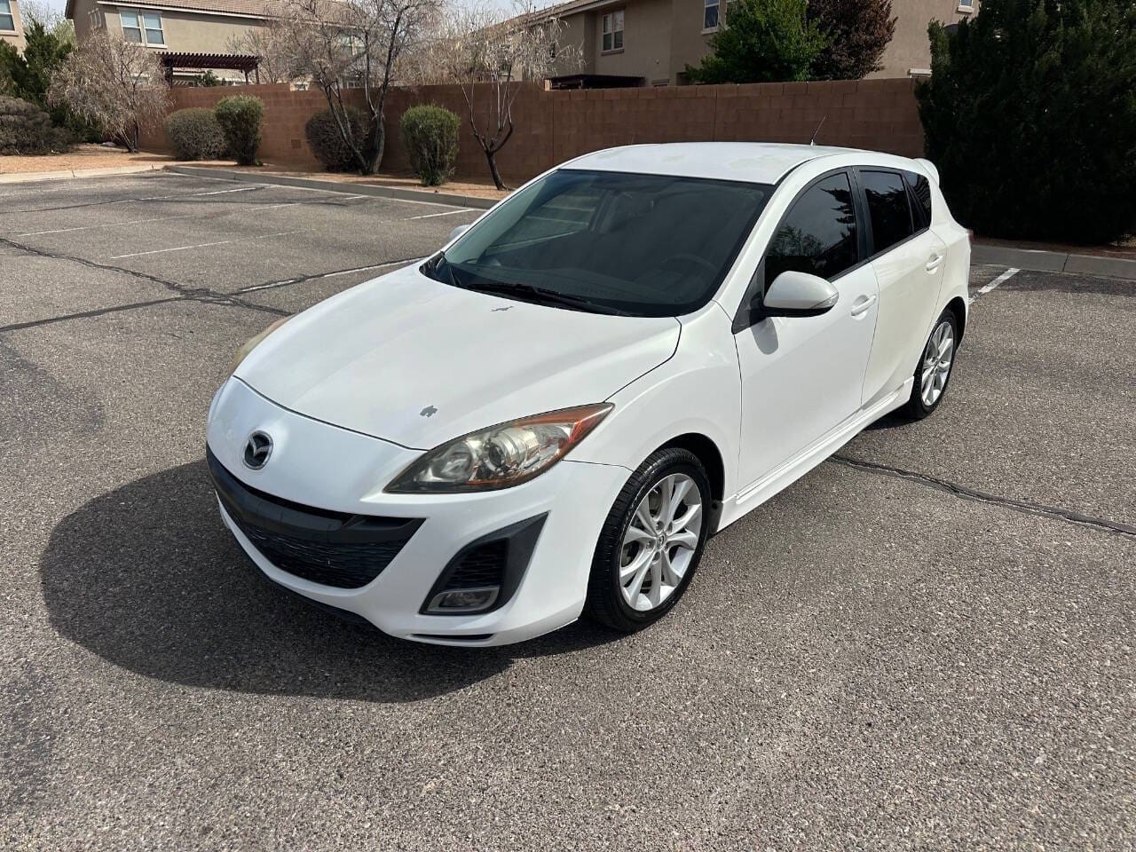 2010 Mazda MAZDA3 - Image 2