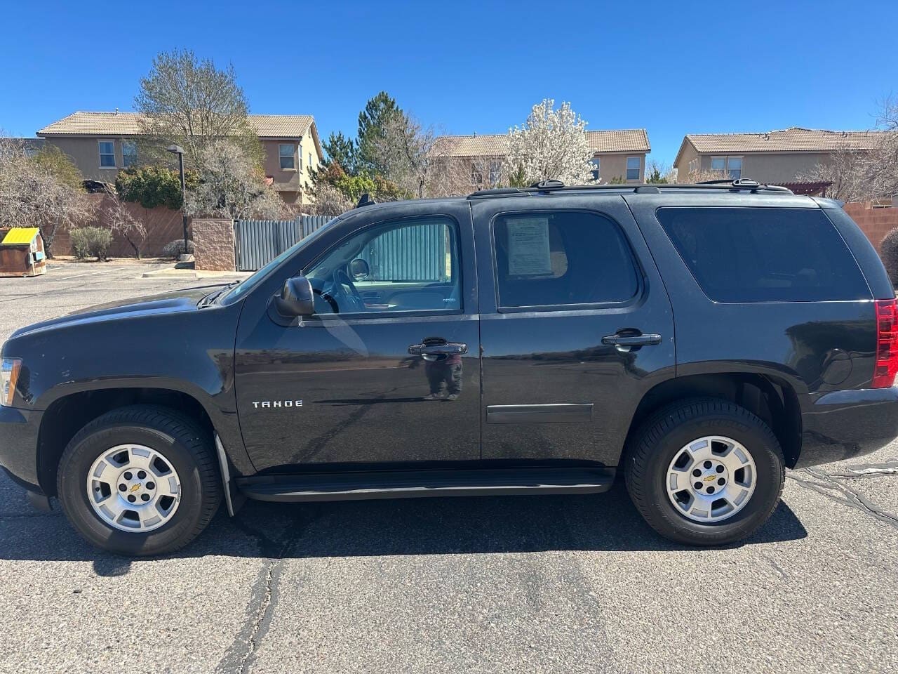 2013 Chevrolet Tahoe - Image 3