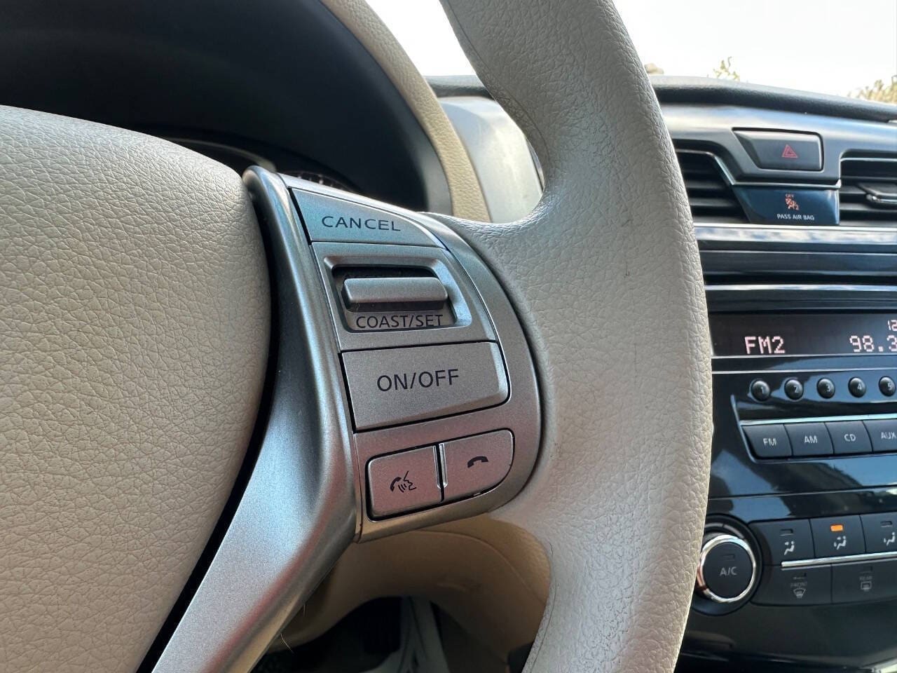 2013 Nissan Altima - Image 13