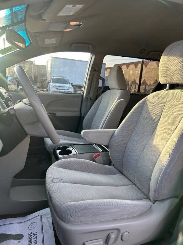 2013 Toyota Sienna