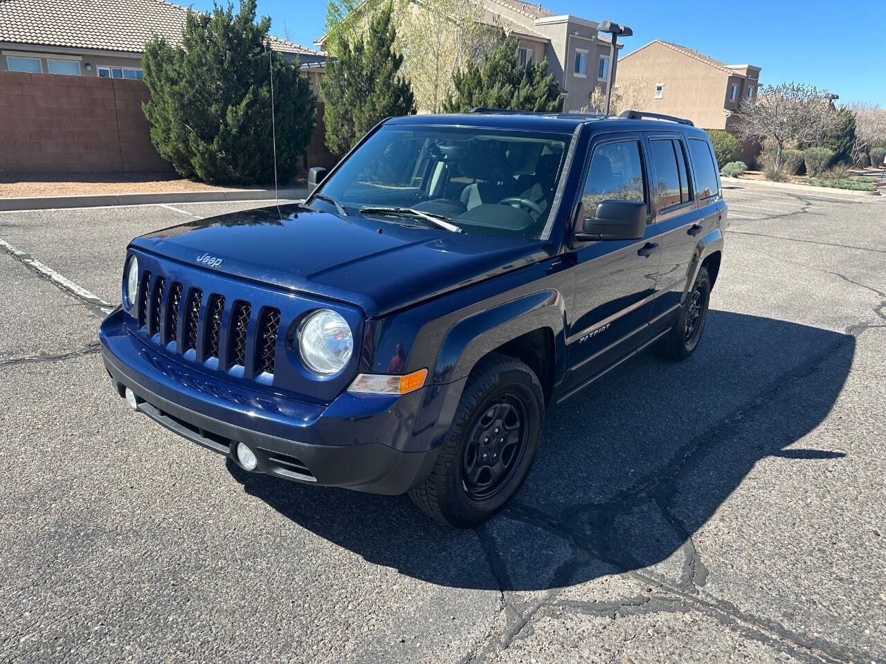 2016 Jeep Patriot - Image 2