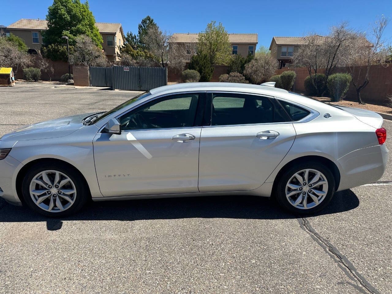 2017 Chevrolet Impala - Image 3