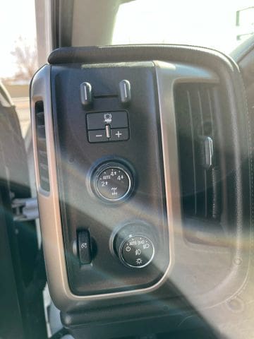 2014 GMC Sierra 1500 Crew Cab - Image 13