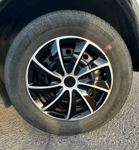 2018 Nissan Rogue - Image 5