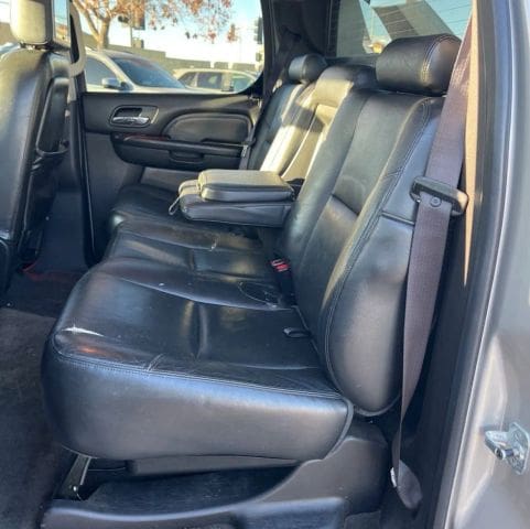 2008 Cadillac Escalade EXT - Image 13