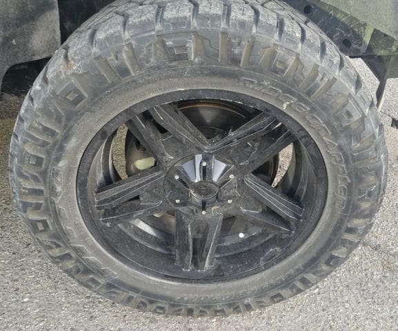 2013 Ford F150 SuperCrew Cab - Image 5