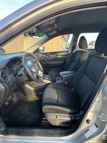 2018 Nissan Rogue - Image 8