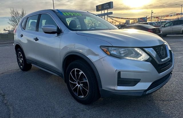 2018 Nissan Rogue - Image 3