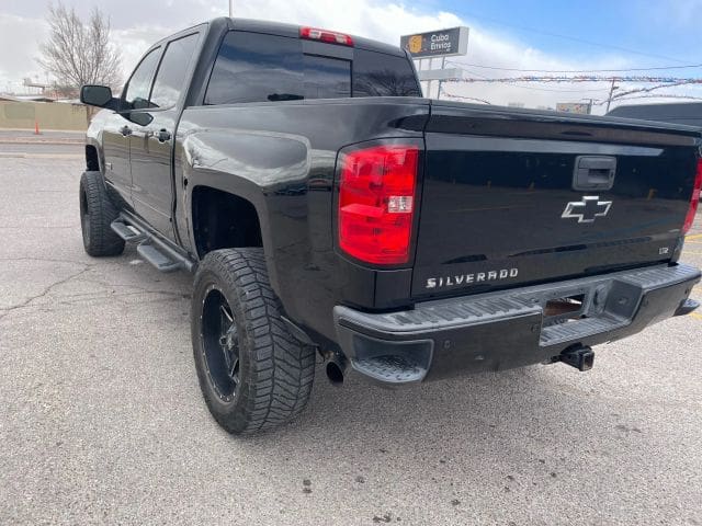 2015 Chevrolet Silverado 1500 Crew Cab - Image 2