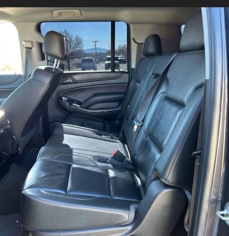 2018 Chevrolet Suburban - Image 9