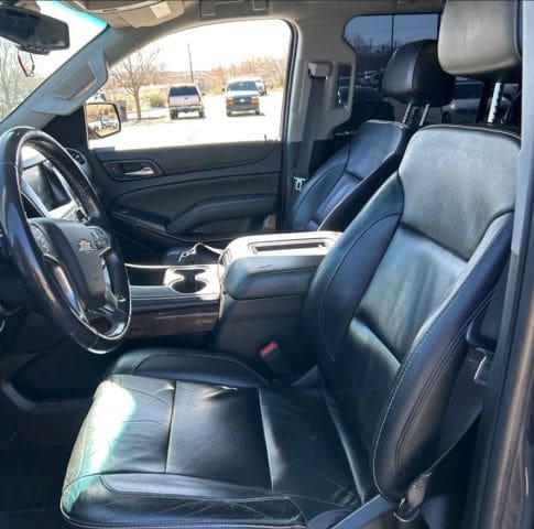 2018 Chevrolet Suburban - Image 6