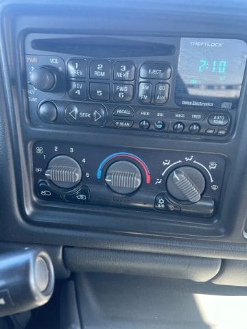 2000 GMC Sierra 2500 HD Extended Cab - Image 8