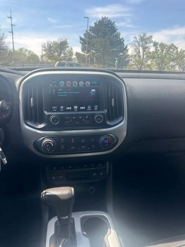 2018 Chevrolet Colorado Crew Cab - Image 9