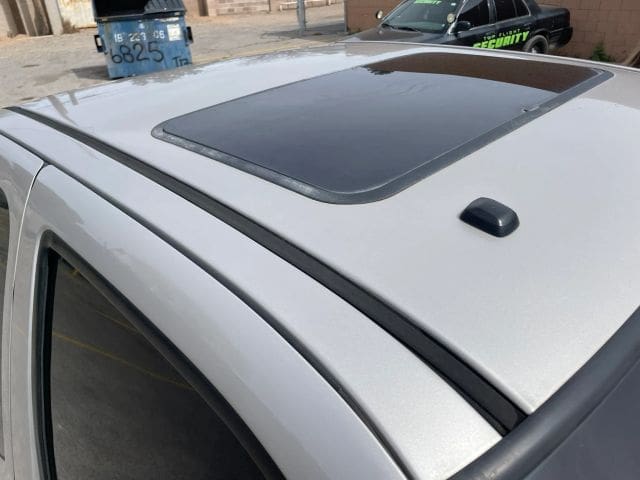 2006 GMC Canyon Extended Cab - Image 5