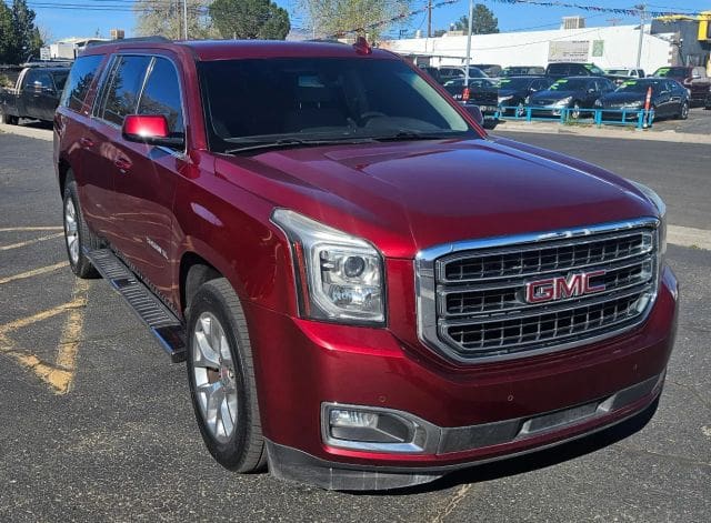 2017 GMC Yukon XL - Image 4