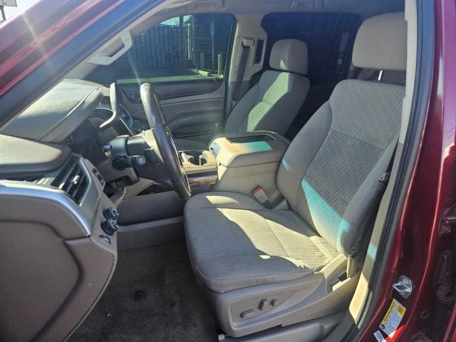 2017 GMC Yukon XL - Image 7