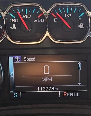 2017 GMC Yukon XL - Image 5