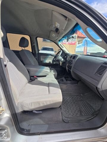 2006 Dodge Dakota Quad Cab - Image 12