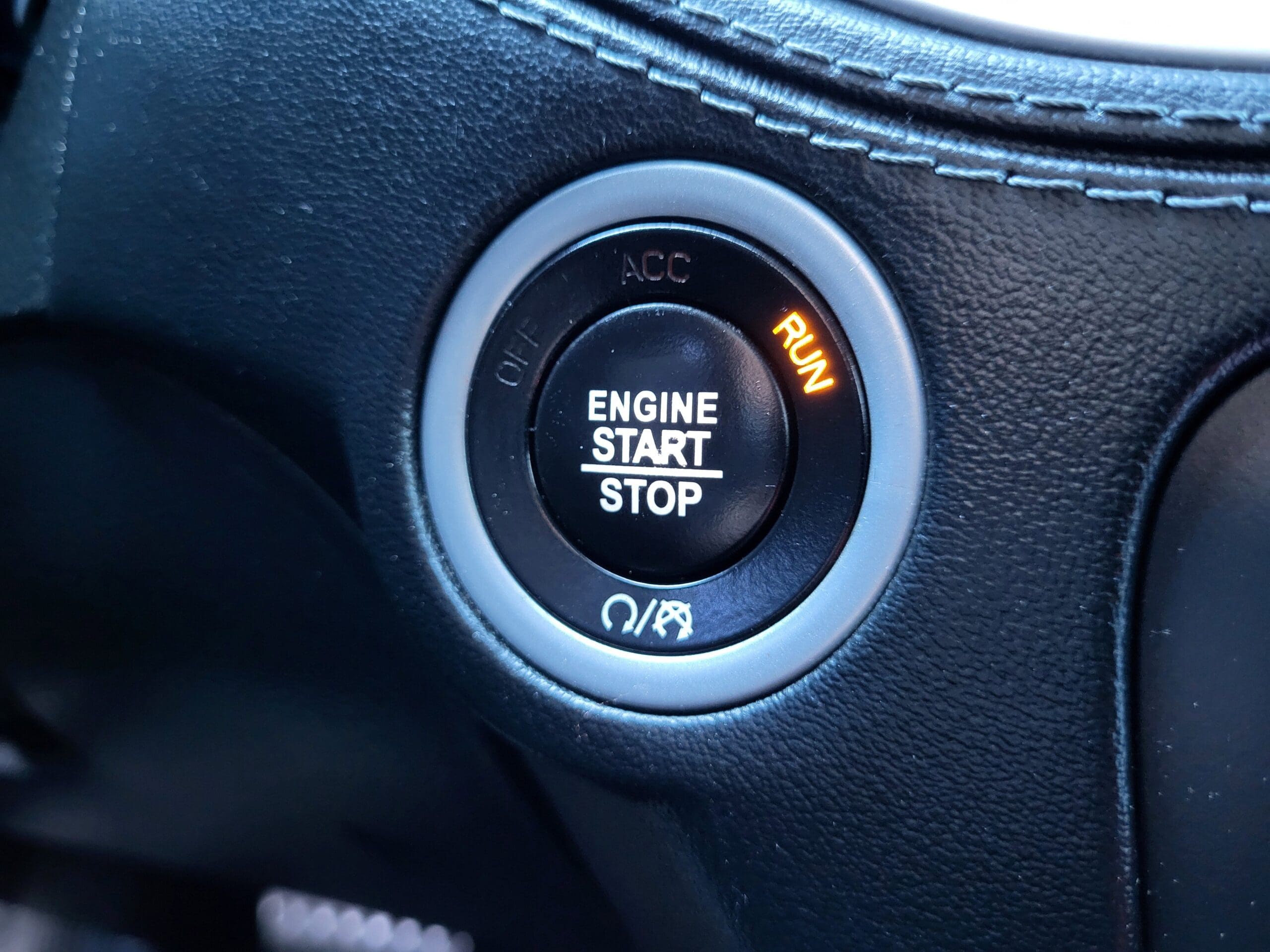 2022 Dodge Charger - Image 15