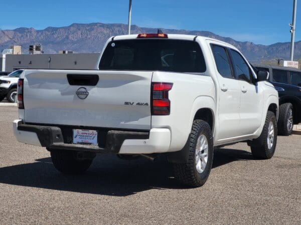 2024 Nissan Frontier