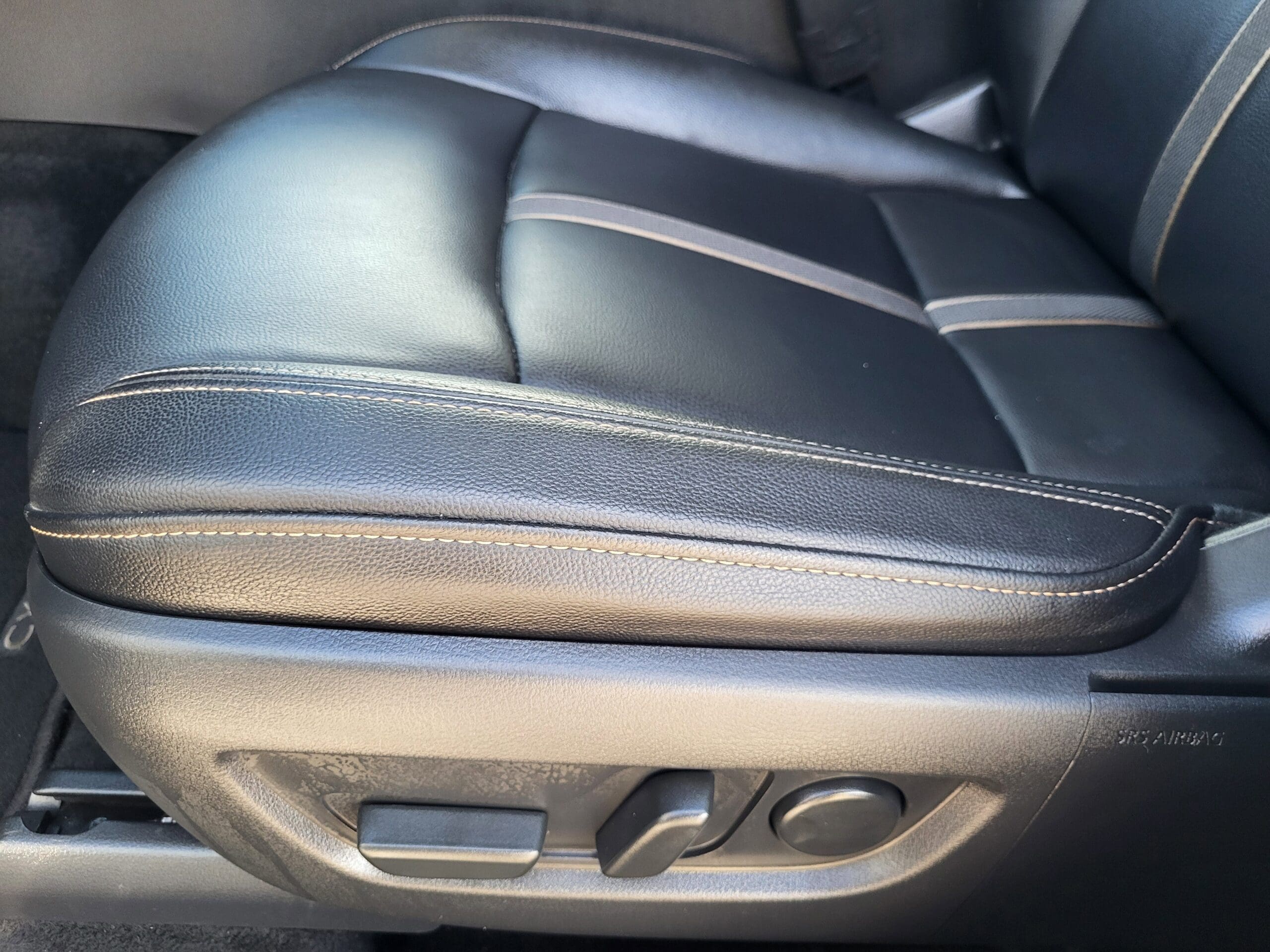 2025 Mazda CX-90 - Image 17