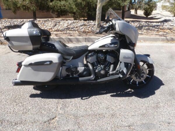 2022 Indian Roadmaster Dark Horse