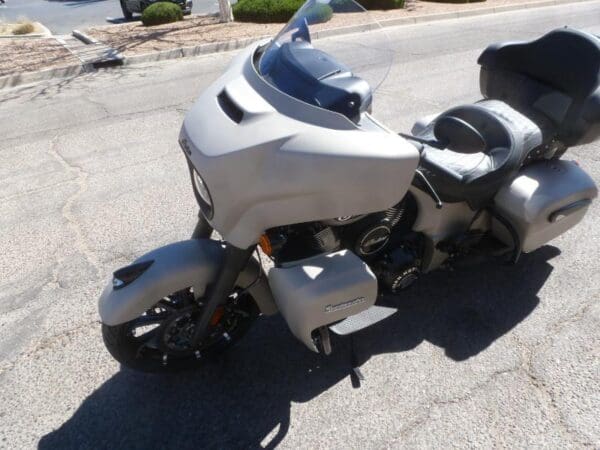 2022 Indian Roadmaster Dark Horse