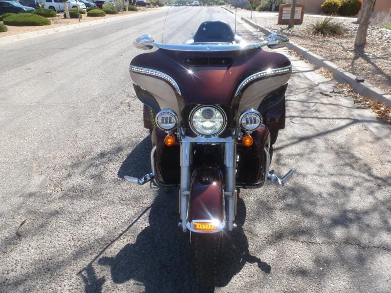 2018 Harley-Davidson FLHTCUTG - Image 11