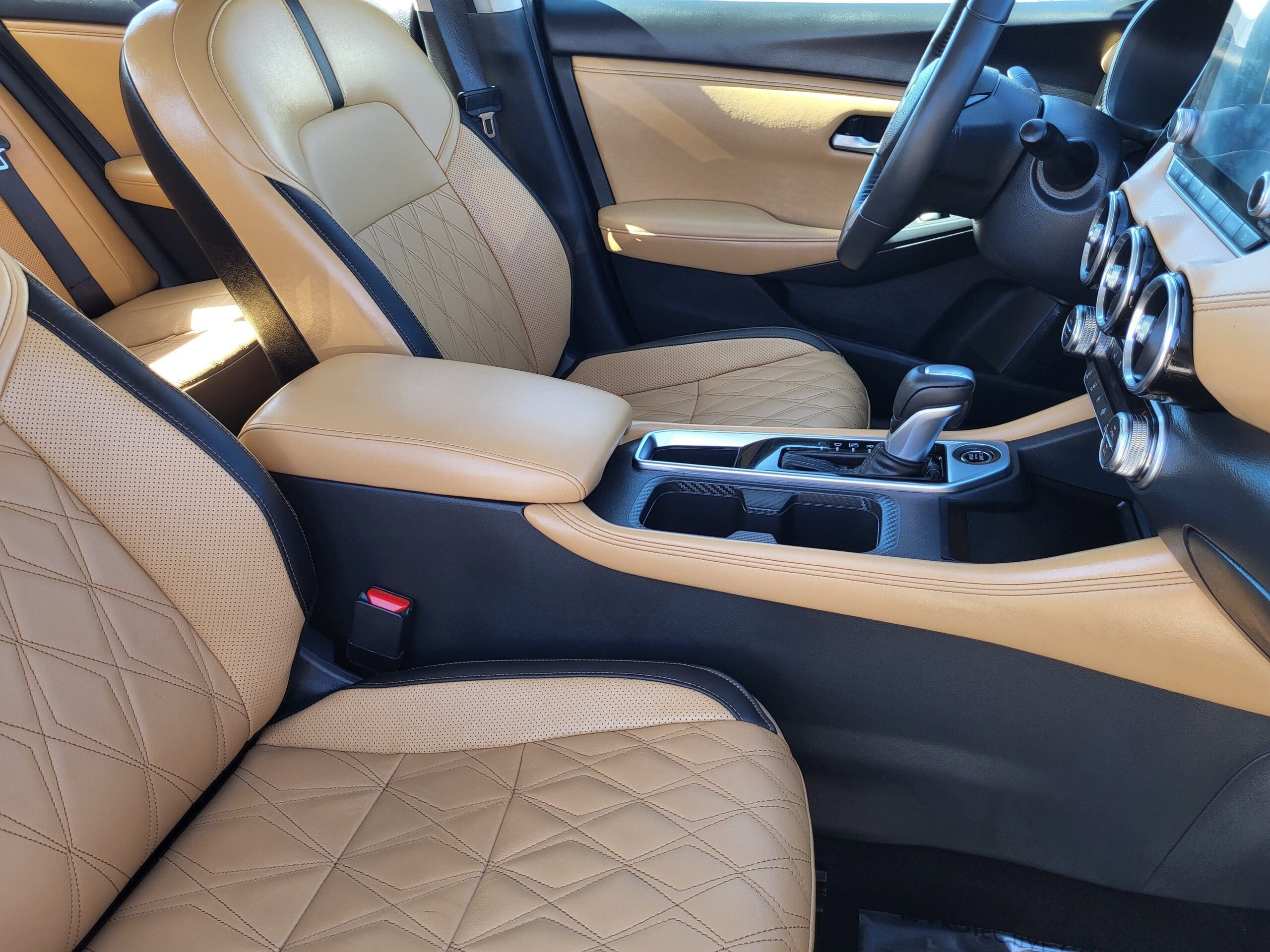 2025 Nissan Sentra - Image 9