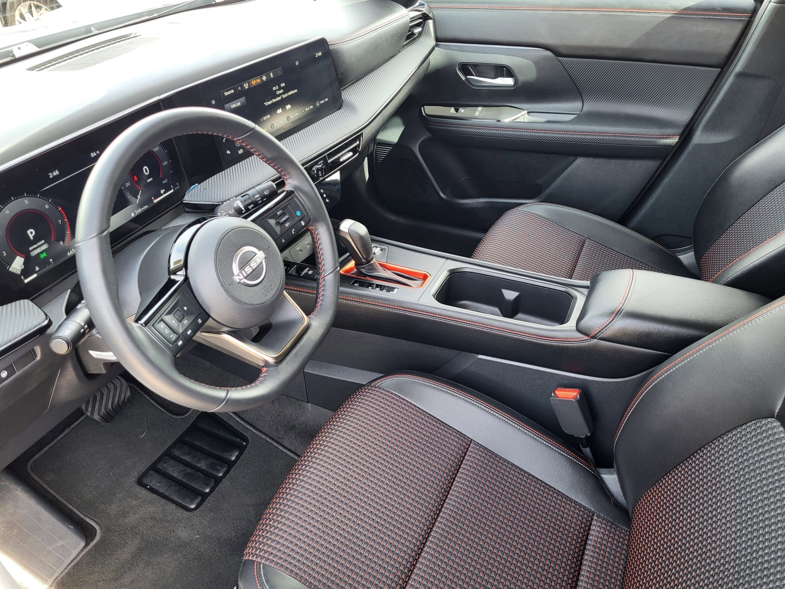 2025 Nissan Kicks - Image 9