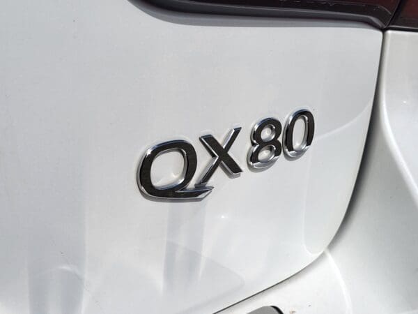 2024 INFINITI QX80