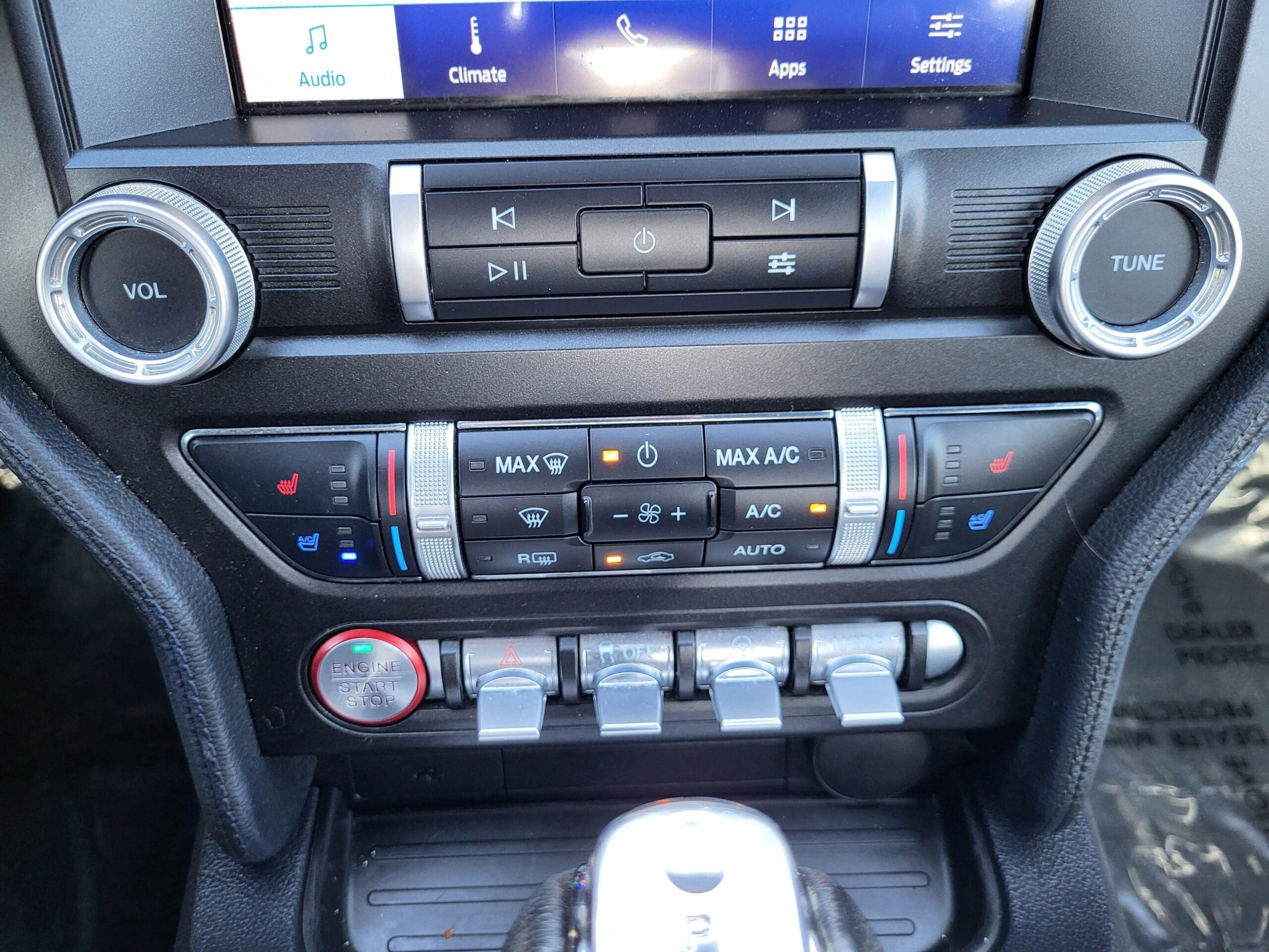 2023 Ford Mustang - Image 13