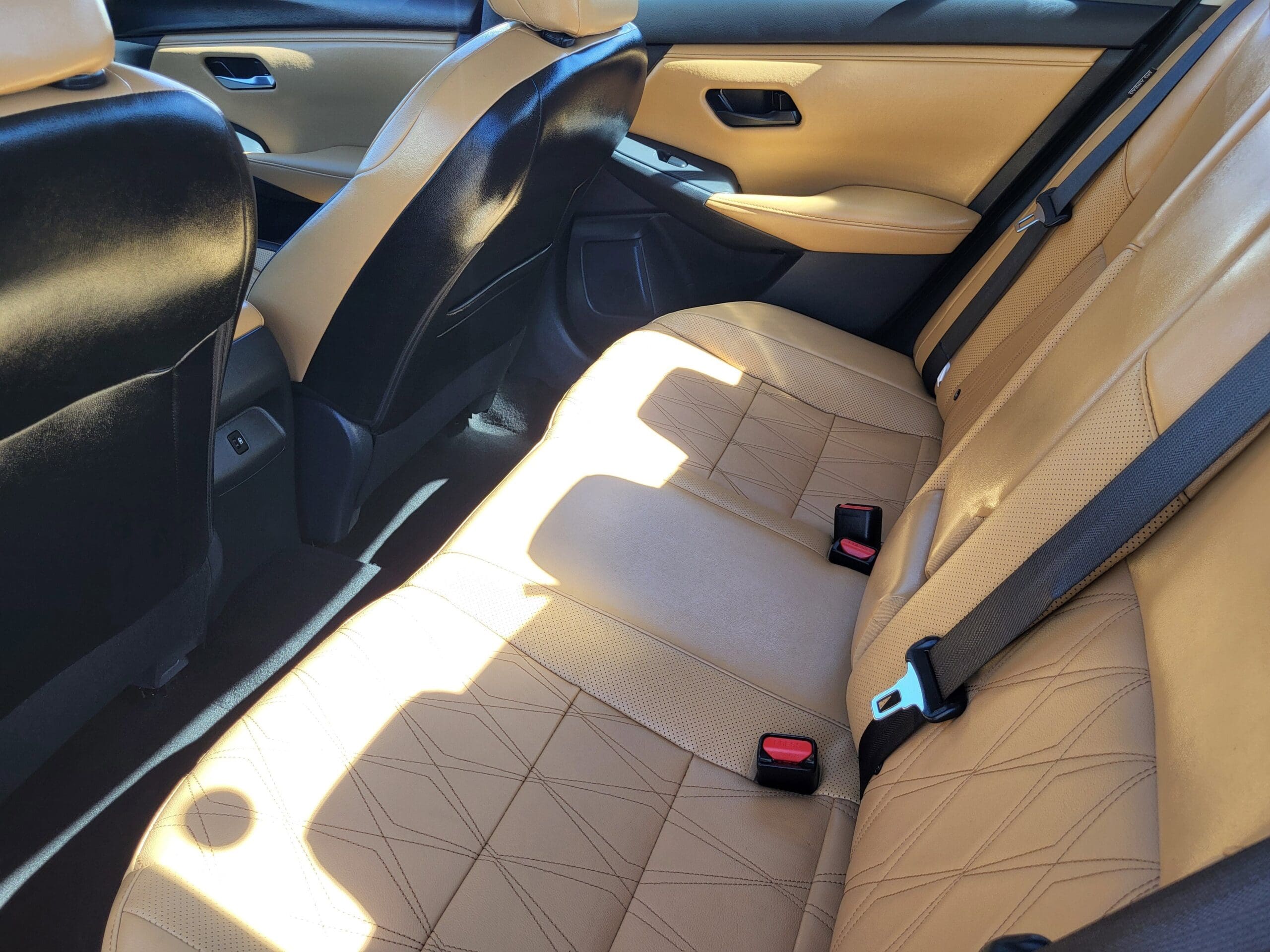 2025 Nissan Sentra - Image 20