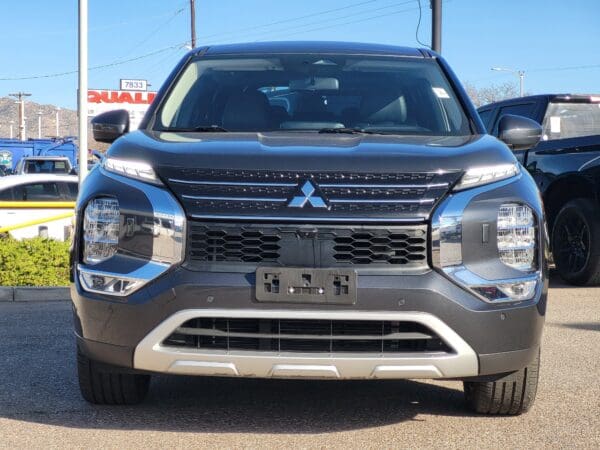 2024 Mitsubishi Outlander