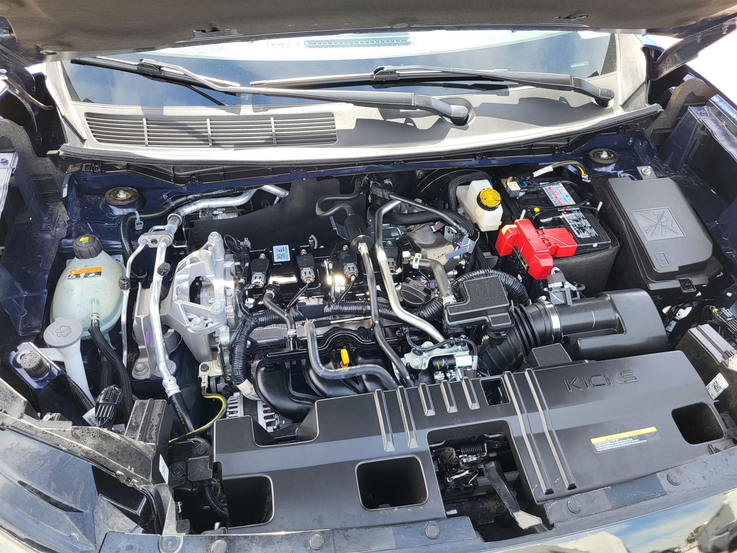 2025 Nissan Kicks - Image 20