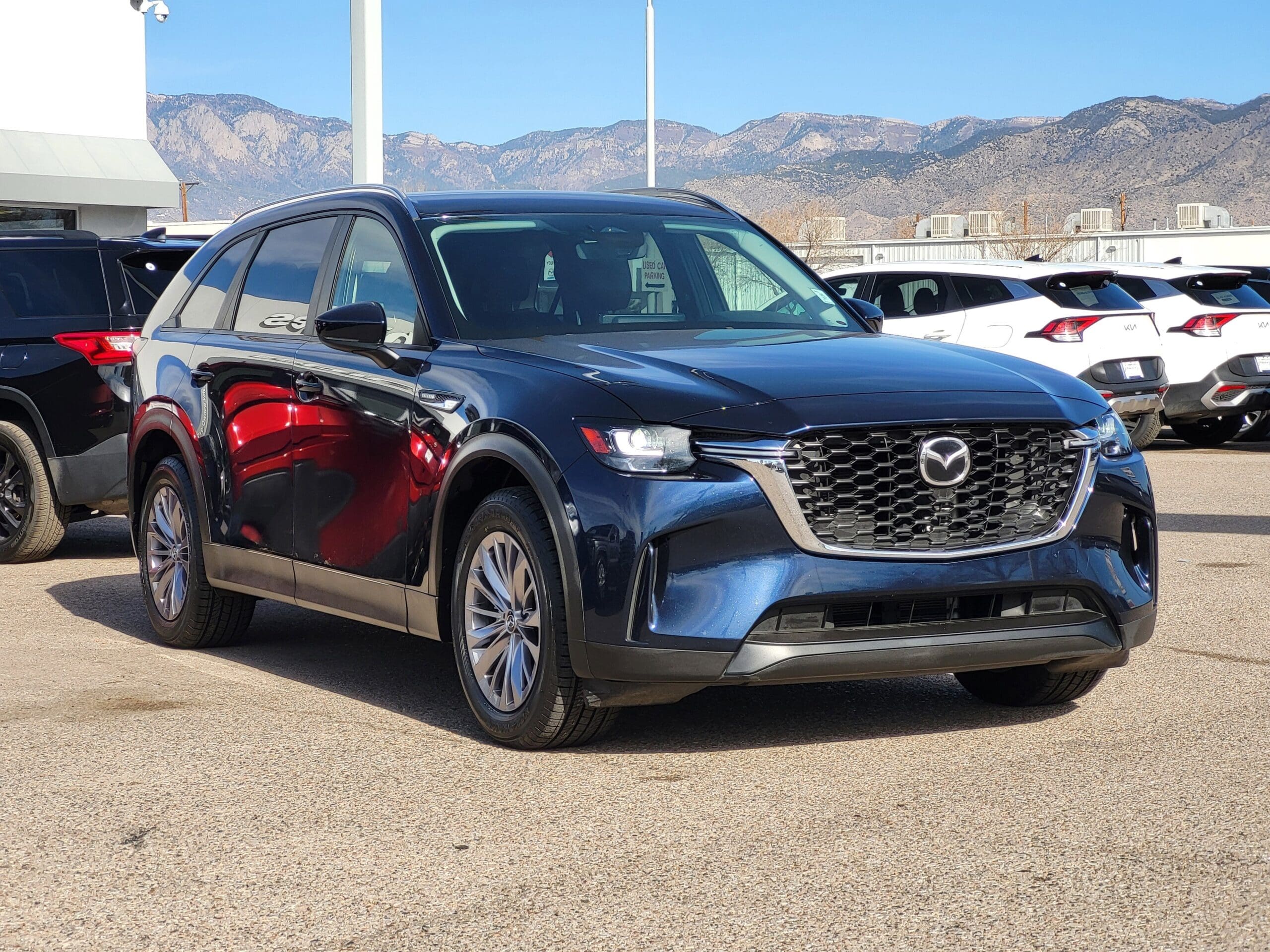2025 Mazda CX-90 - Image 2