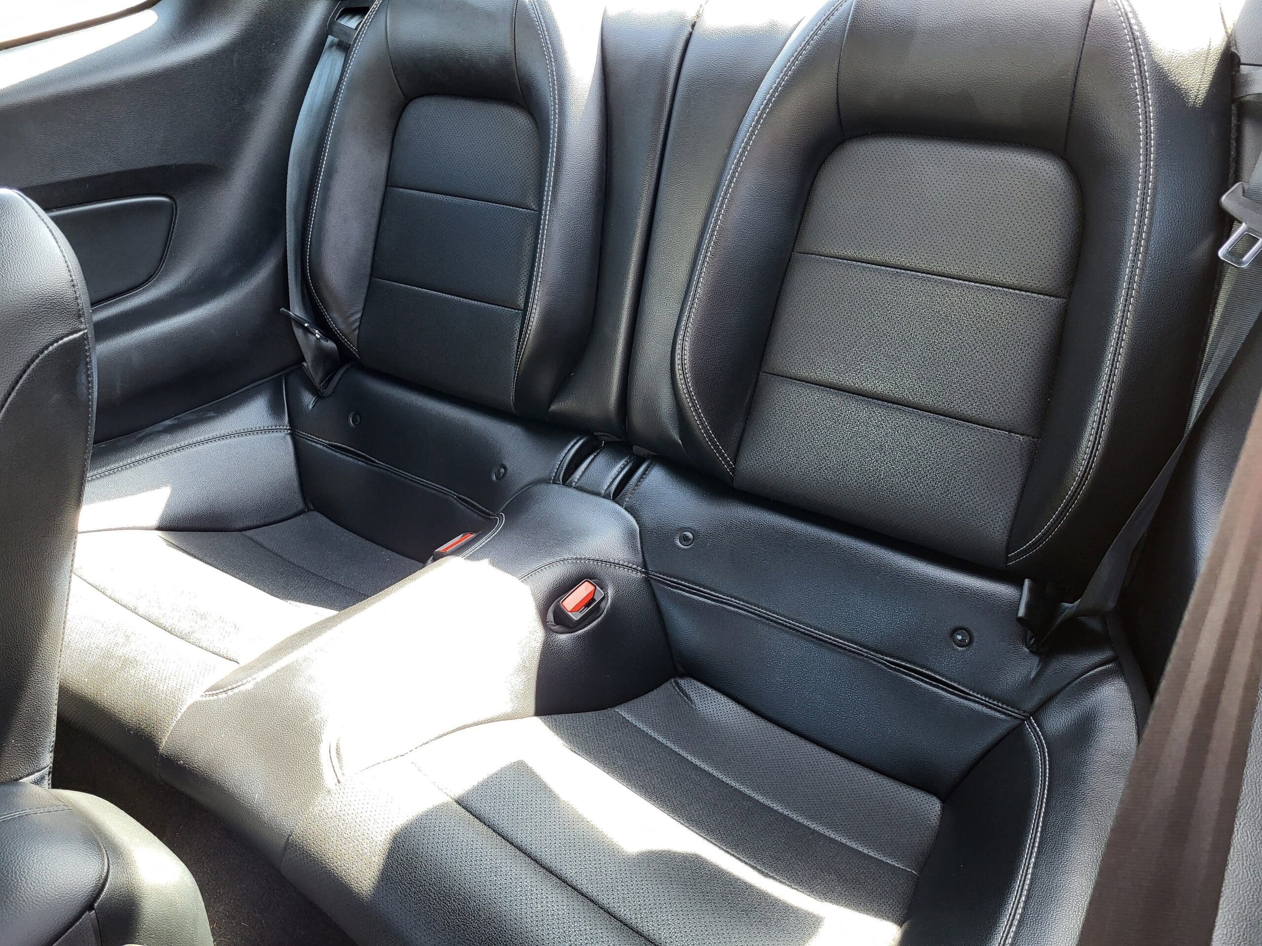 2023 Ford Mustang - Image 19