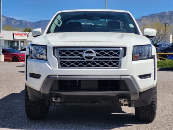 2024 Nissan Frontier