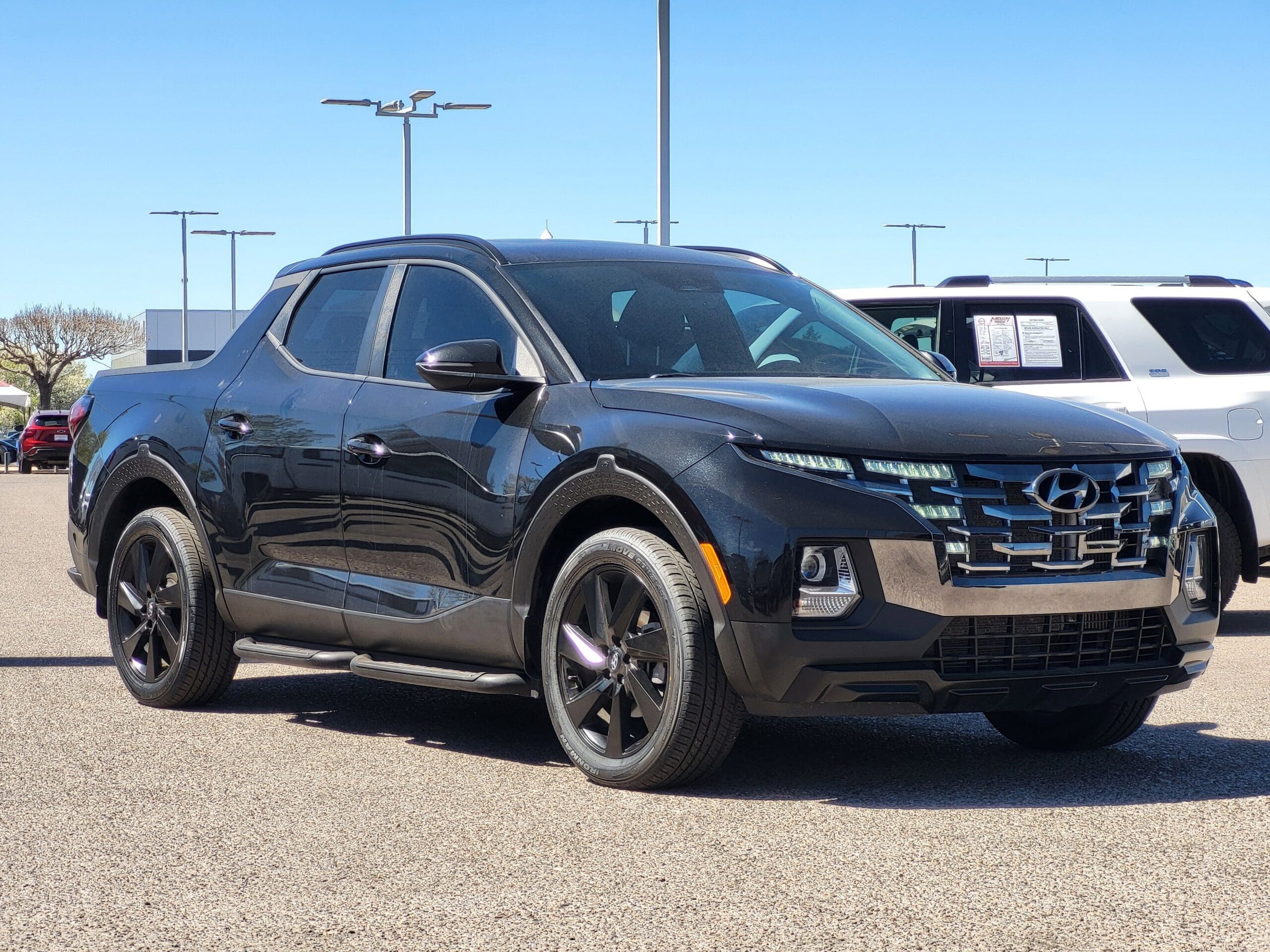 2023 Hyundai Santa Cruz - Image 3