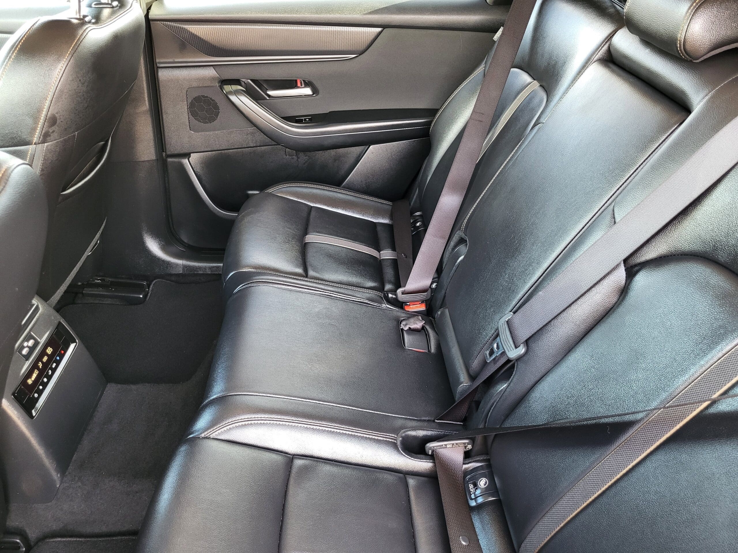 2025 Mazda CX-90 - Image 22