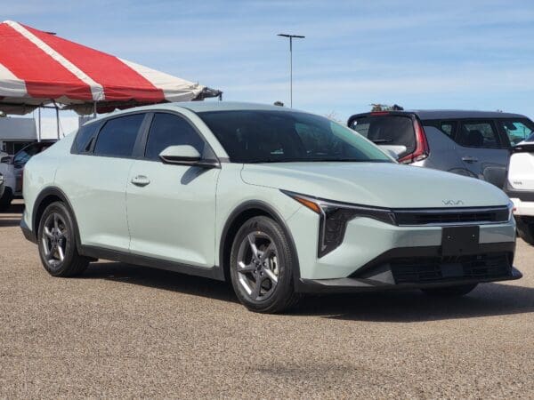 2025 Kia K4