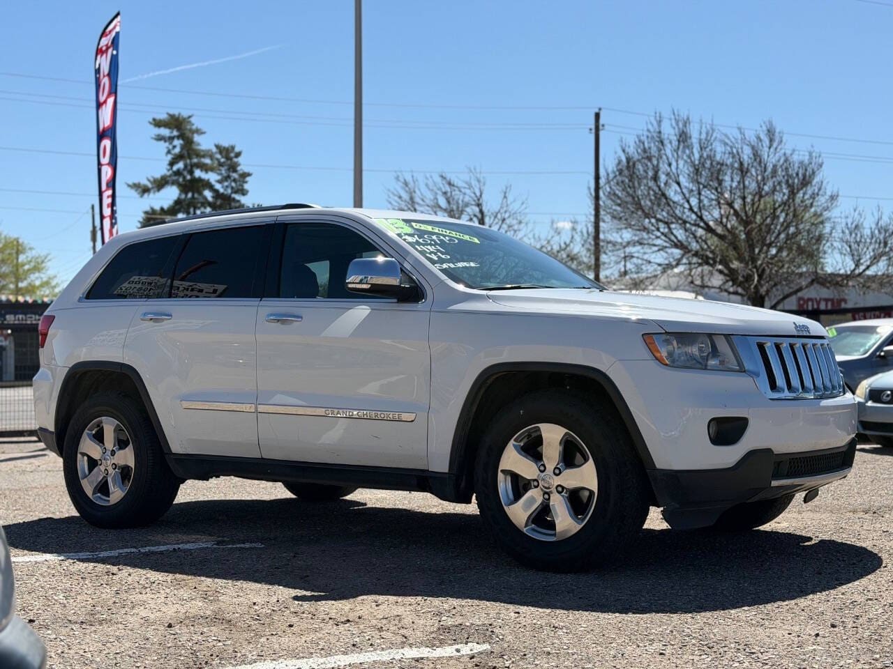 2013 Jeep Grand Cherokee - Image 4