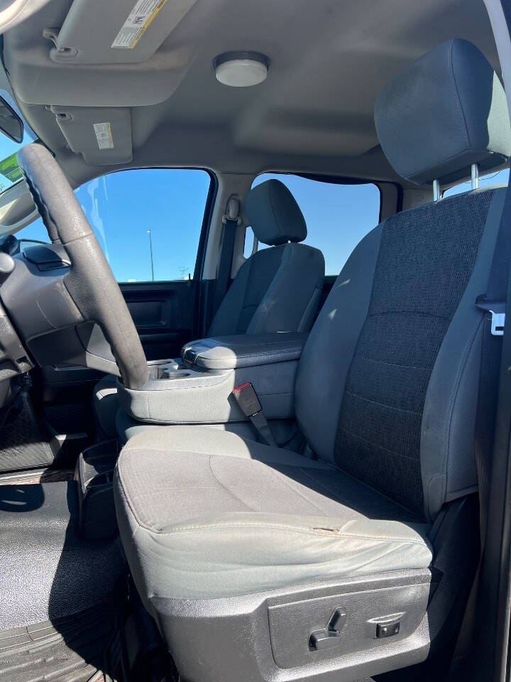 2014 RAM 1500 - Image 7