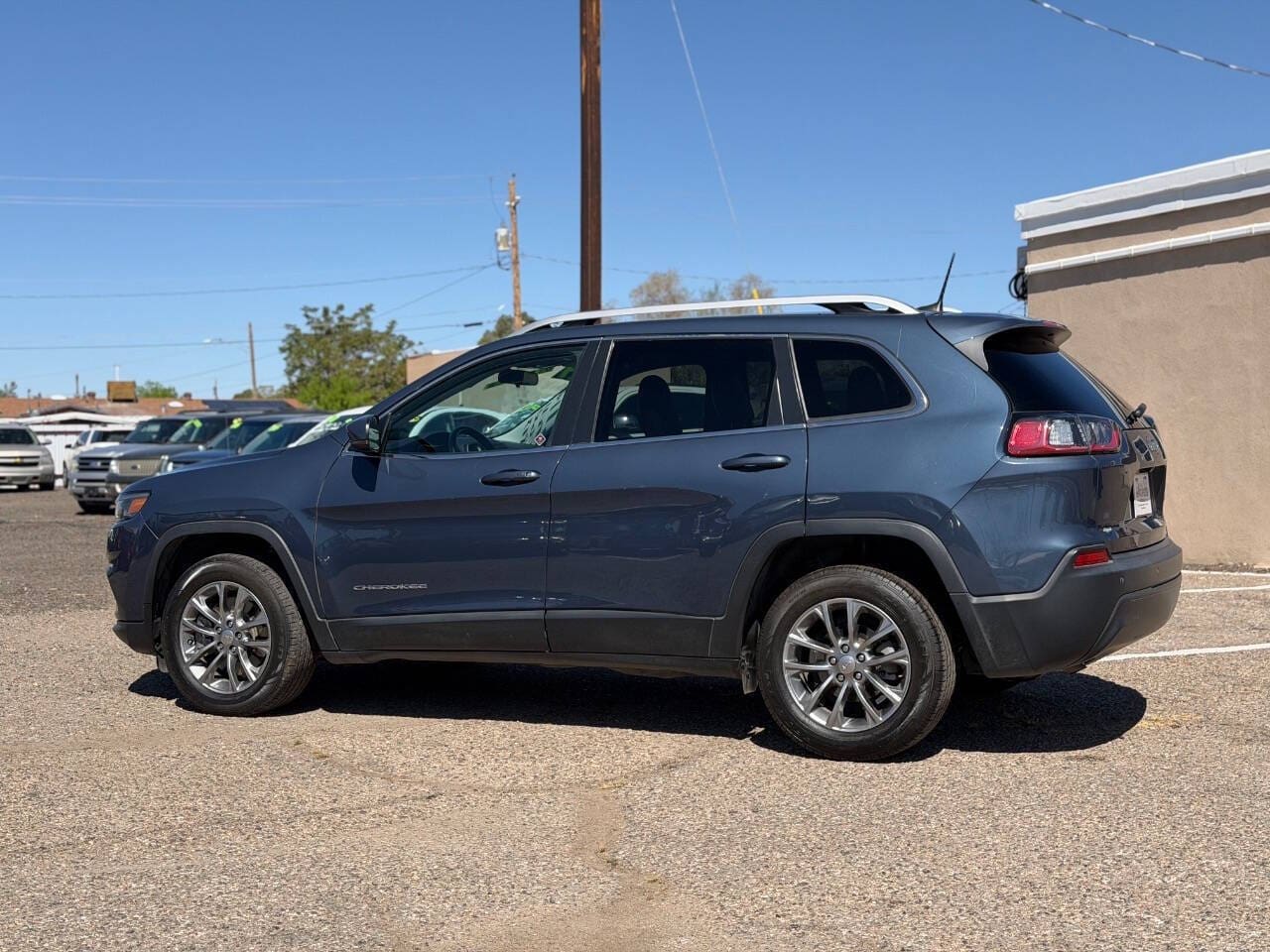 2019 Jeep Cherokee - Image 8