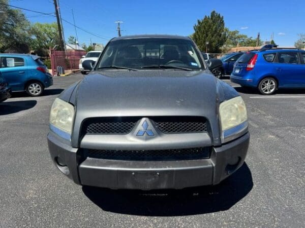 2008 Mitsubishi Raider Double Cab