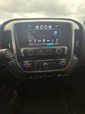 2018 GMC Sierra 2500 HD Double Cab - Image 11