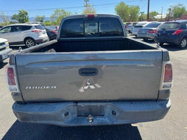 2008 Mitsubishi Raider Double Cab