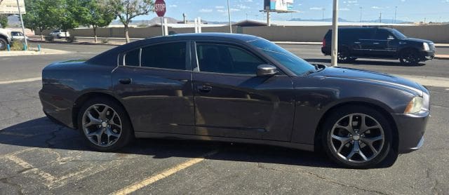 2013 Dodge Charger - Image 2