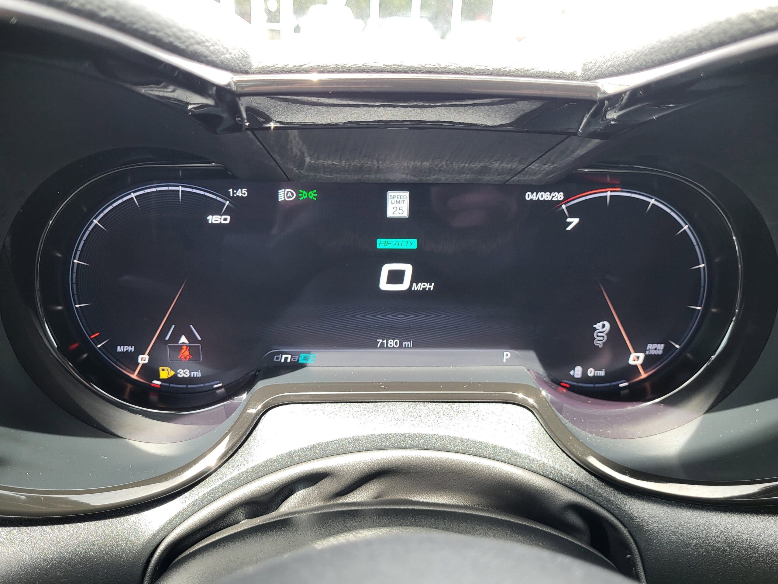 2024 Alfa Romeo Tonale - Image 11