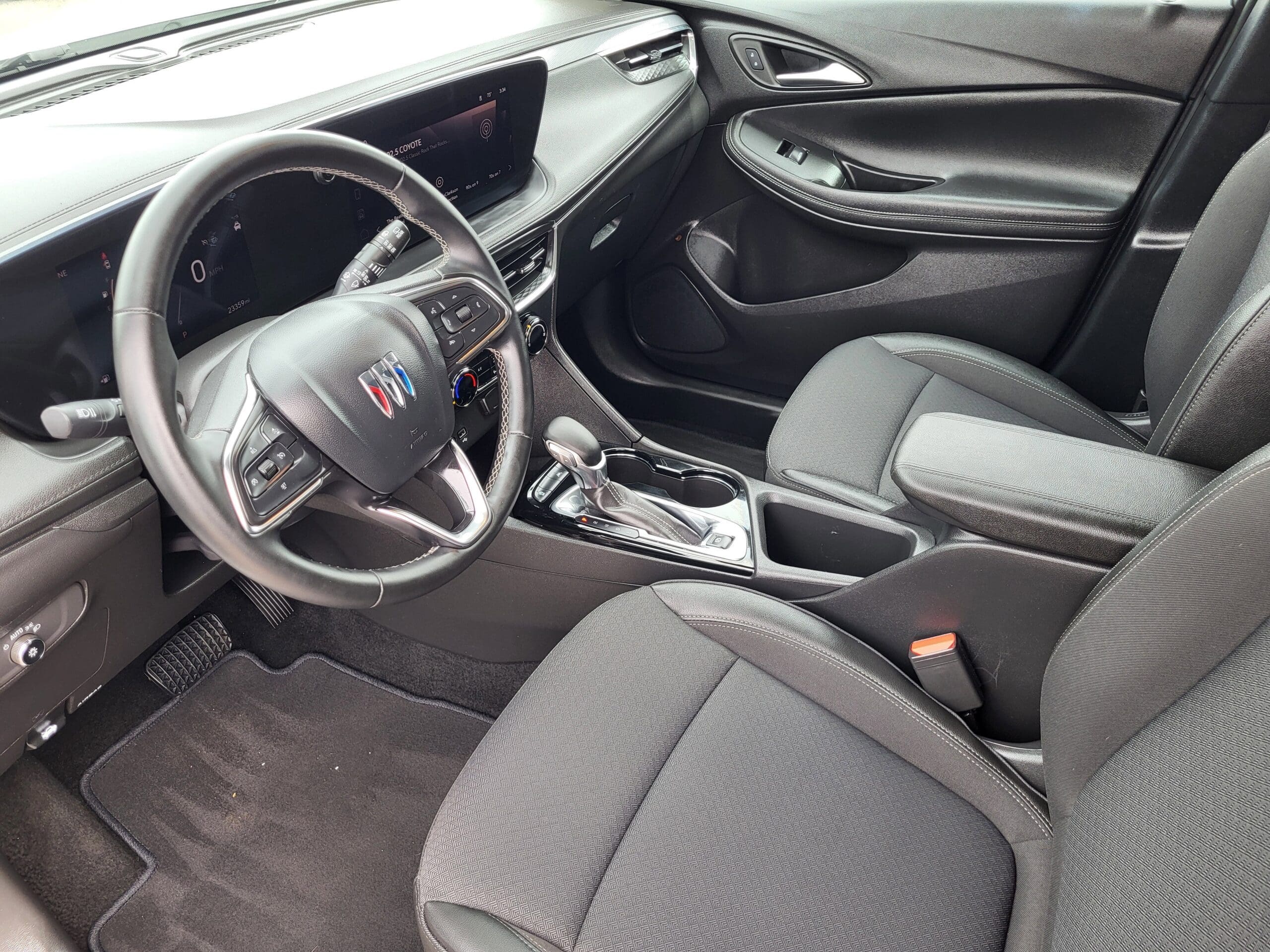 2025 Buick Encore GX - Image 8